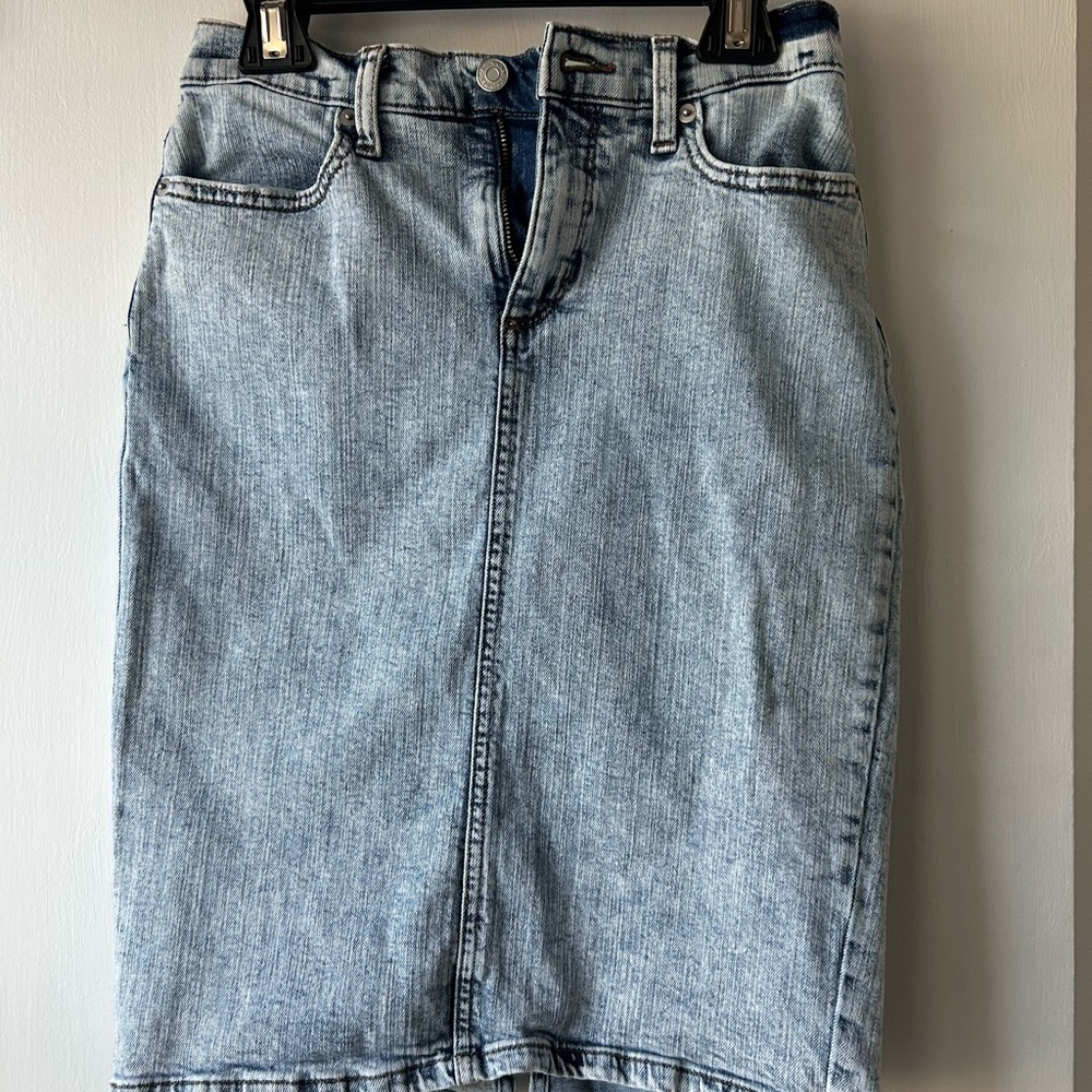 Banana Republic Denim Skirt
